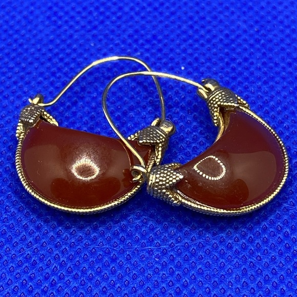 Cypriot Carnrlian “Boat” Earrings - Picture 2 of 4